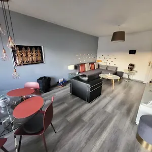  Appartement Tichnich - 2 Bedrooms - 1 Min Away From Train Station France